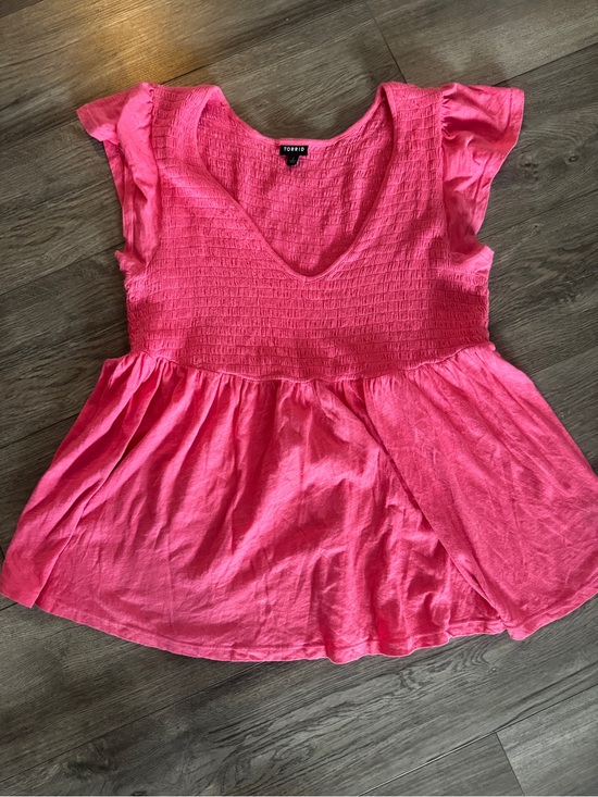 torrid Tops - Torrid Pink Smocked Empire Waist Flutter Sleeve Peplum Top size 2X